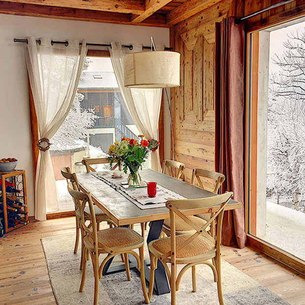 Intérieur du chalet - Salle à manger